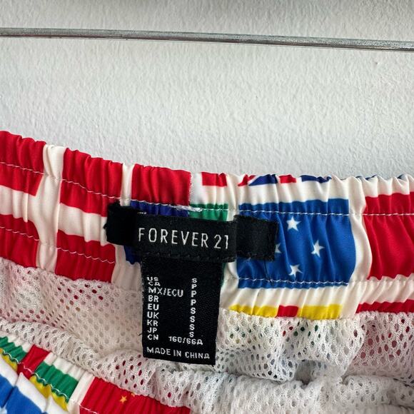 Forever 21 All Flags Womans Swim Trunks - Small - Picture 4 of 5